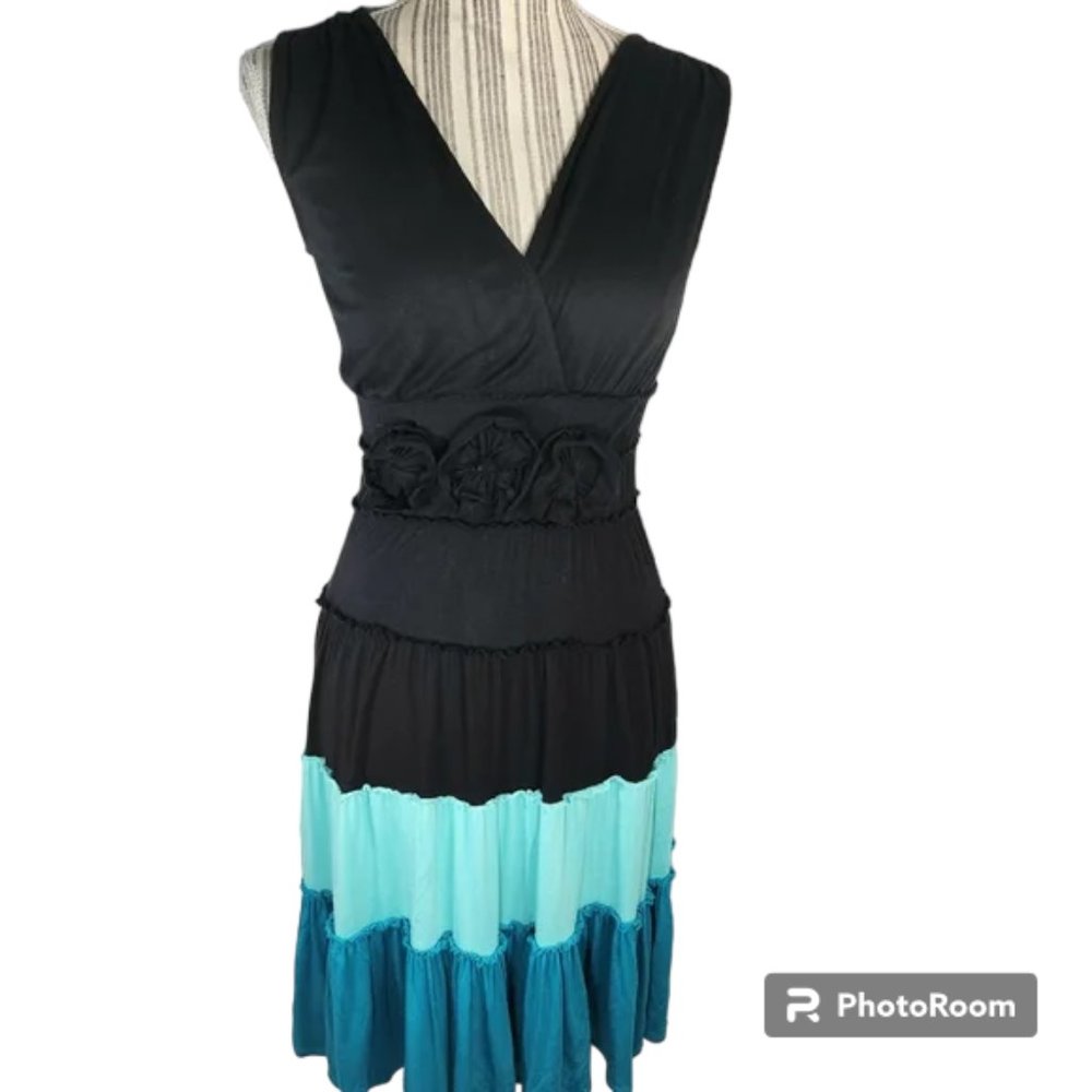 Sangria Black & Blue Sleeveless Tiered Hem Dress Size Small